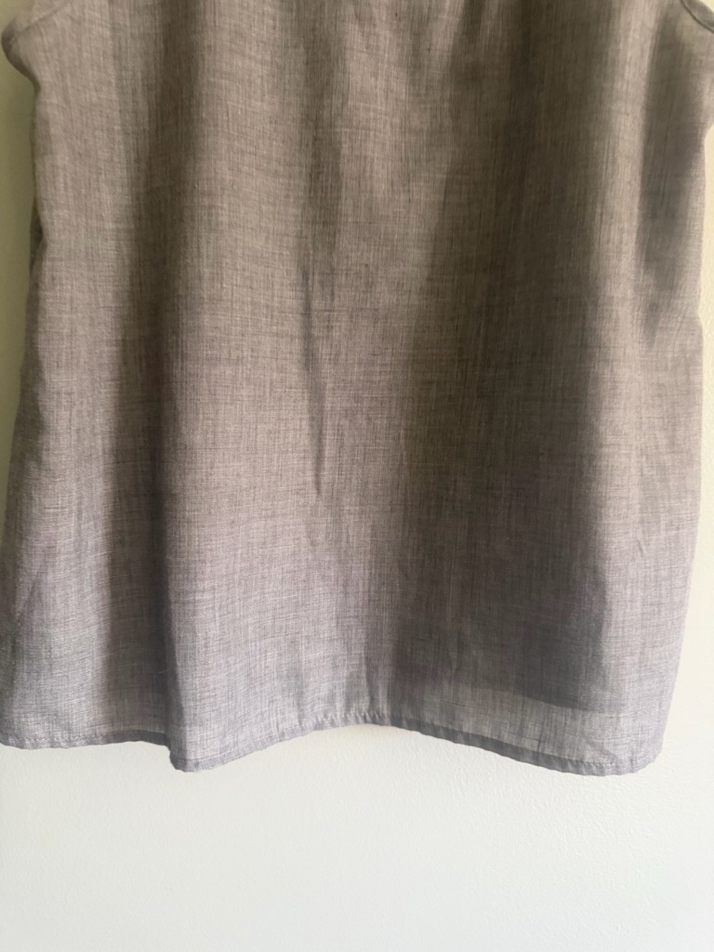 Anthropology THML Gray Boho Fringe sleeveless top size XS - Picture 8 of 9